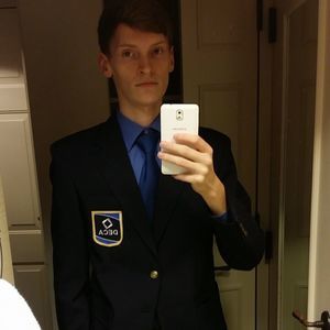 Meet your Posher, Elijah